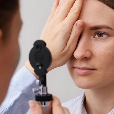 Внезапно упало зрение на одном глазу: 5 причин, которые нельзя игнорировать