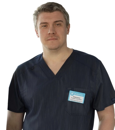 Петриченко Андрей Сергеевич - Заведующий стоматологическим отделением, врач стоматолог-ортопед, стоматолог-хирург.