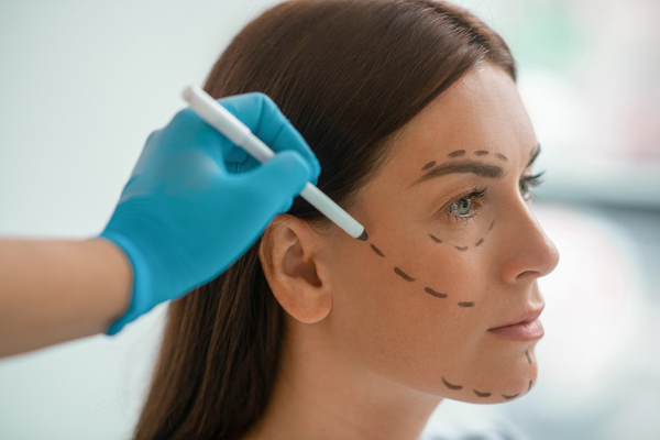 Эстетическая пластическая хирургия