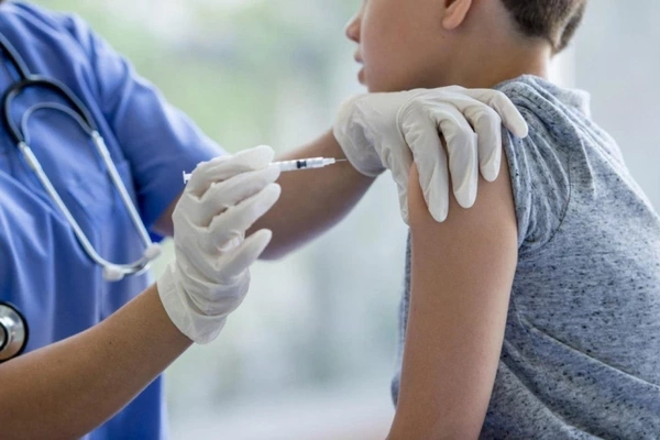 Вакцинация от гриппа для частных лиц и организаций.