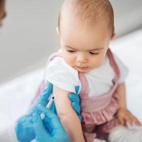Вакцина от ротавируса теперь доступна для детей до 2 лет